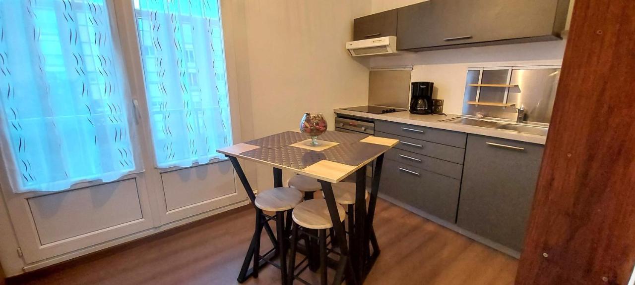 Residence Laennec Tout Confort Loos Les Lille - Proche Chr Et Fac Medecine - Menage Et Linge En Option Bagian luar foto